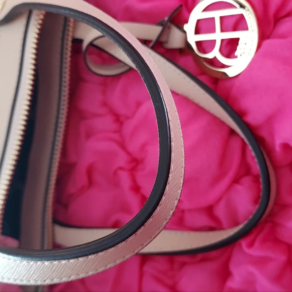 Henri Bendel large leather Satchel  in excellent condition.  Rare !! - Picture 11 of 16